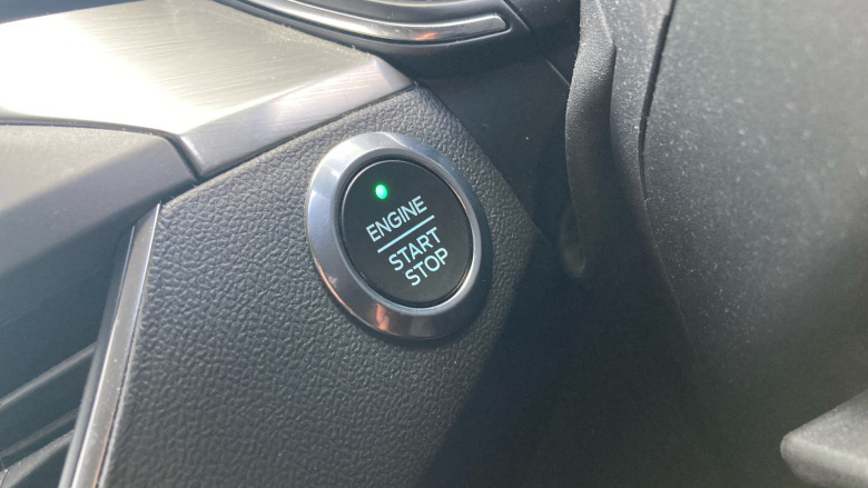 Ford Focus 1.0 EcoBoost 125 Titanium 5dr Petrol Hatchback